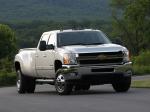 Chevrolet Silverado 3500 HD Crew Cab 2010 года
